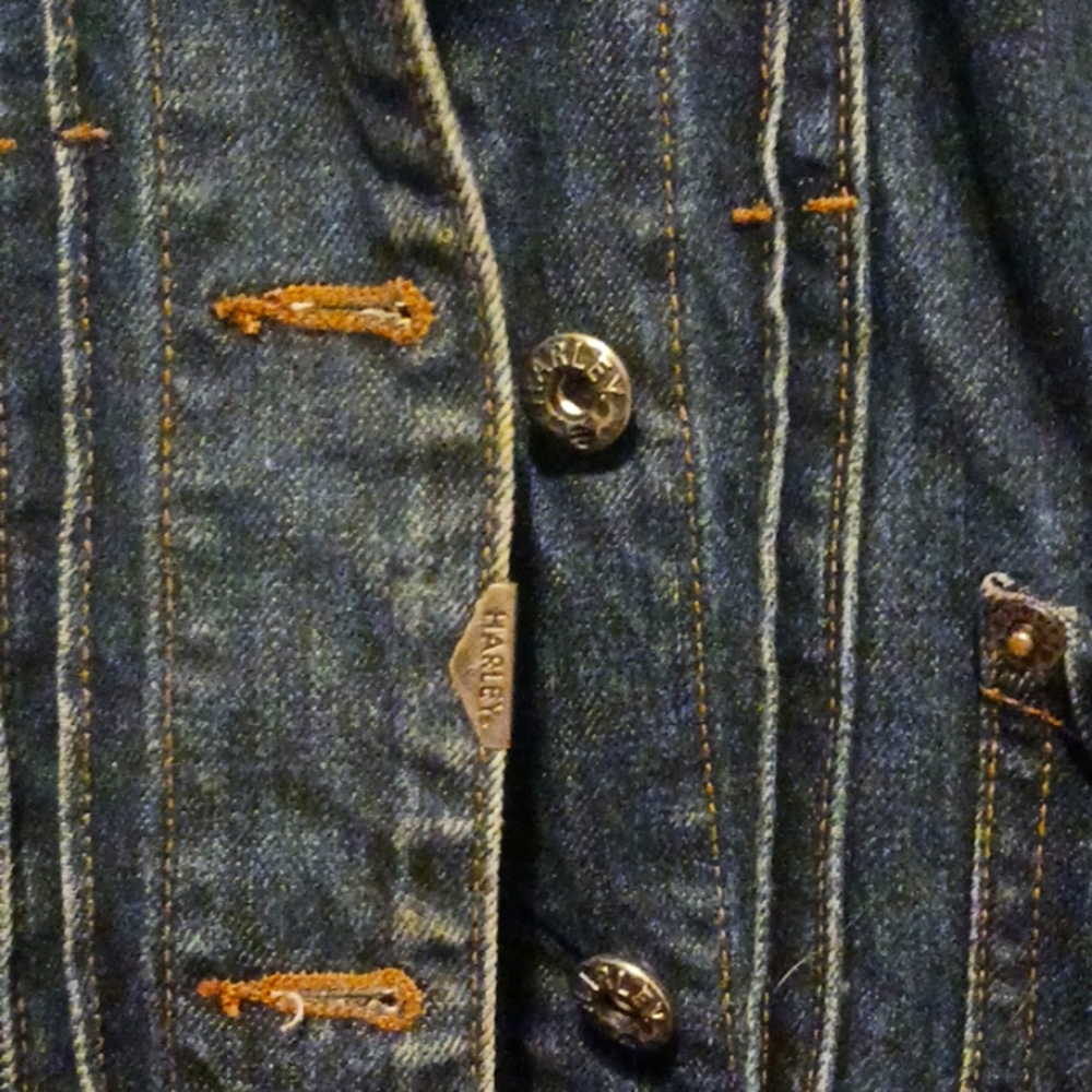 Harley Davidson Women's Demin Jacket - Picture 3 of 8